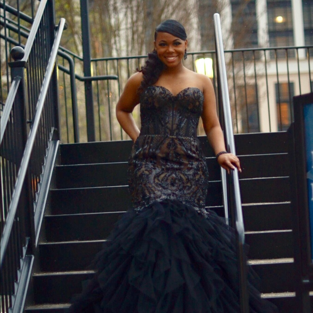 Mermaid Black Sequenced Prom Dress